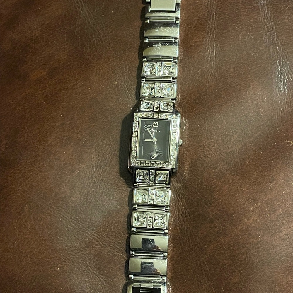 Fossil crystal “bling” watch - Picture 5 of 5
